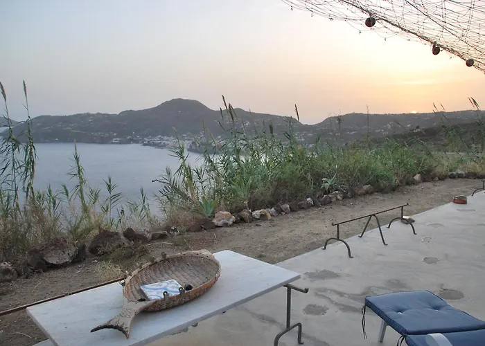 Petricore Nature Lipari (Isola Lipari)