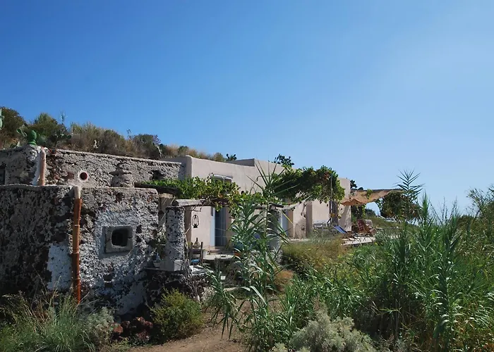 Petricore Nature * Lipari (Isola Lipari)
